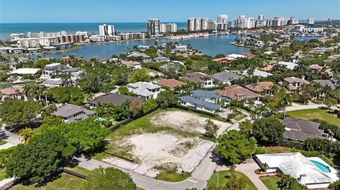 3225 Regatta Rd, Naples, FL 34103 photo 7