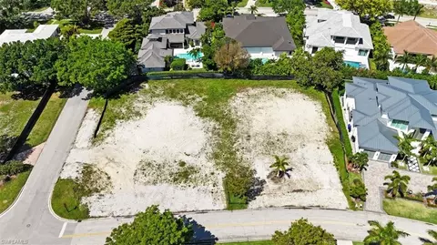 3225 Regatta Rd, Naples, FL 34103 photo 5