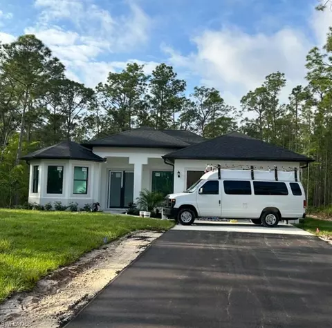 3844 27th Ave NE, Naples, FL 34120