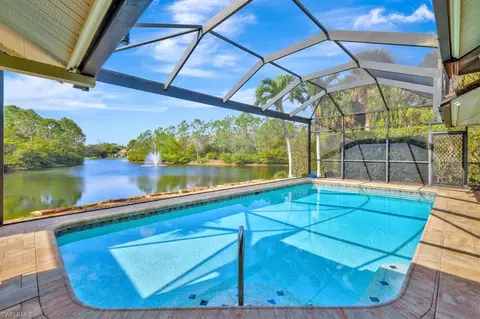 6785 Mill Run Cir, Naples, FL 34109