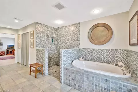 6785 Mill Run Cir, Naples, FL 34109 photo 27