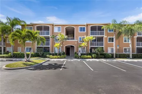 1835 Florida Club Cir #3203, Naples, FL 34112