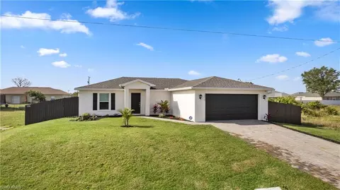 1216 NW 20th Ter, Cape Coral, FL 33993
