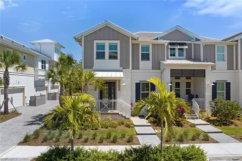 6532 Dominica Dr #201, Naples, FL 34113