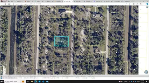 940 Garnet Ave, Lehigh Acres, FL 33974