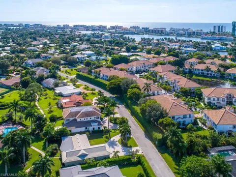 View/Area - 207 Colonade Cir #1704, Naples, FL 34103 photo 1 of 1