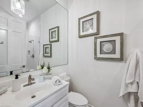 Bath - 207 Colonade Cir #1704, Naples, FL 34103 photo 3 of 4