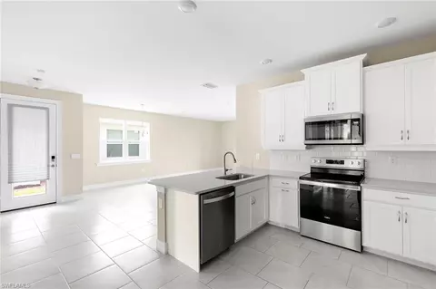Kitchen - 1173 Enbrook Loop, Naples, FL 34114 photo 3 of 3