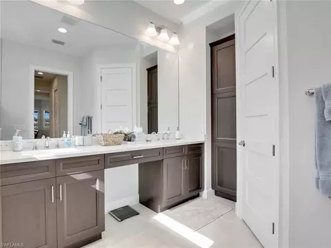 Bath - 5777 Anegada Dr, Naples, FL 34113 photo 2 of 4