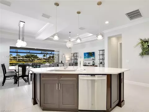 Kitchen - 5777 Anegada Dr, Naples, FL 34113 photo 5 of 6