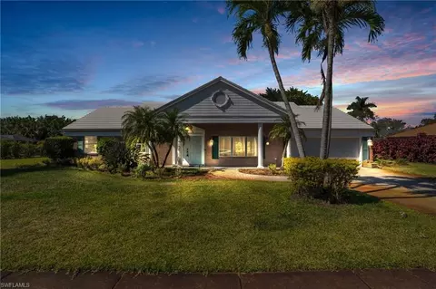 152 Saint Andrews Blvd, Naples, FL 34113