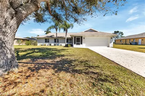 1222 Yachtsman Ln, Punta Gorda, FL 33983