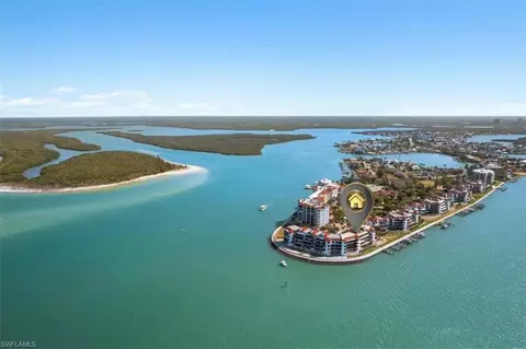 533 La Peninsula Blvd #533, Naples, FL 34113