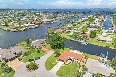 3615 SE 18th Ave, Cape Coral, FL 33904