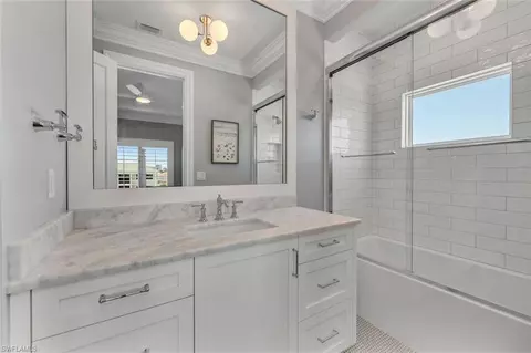 Bath - 360 Heron Ave, Naples, FL 34108 photo 5 of 5
