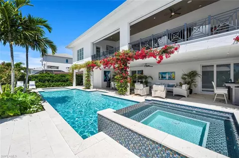 Exterior - 360 Heron Ave, Naples, FL 34108 photo 8 of 17