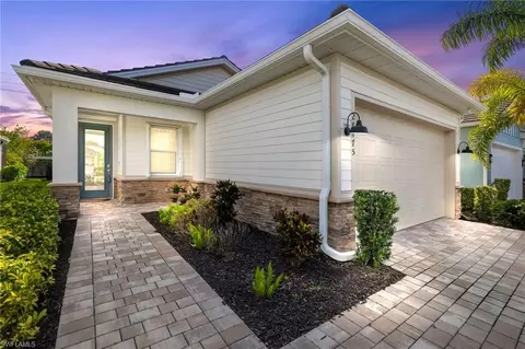 28475 Captiva Shell Loop, Bonita Springs, FL 34135