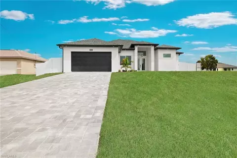 2115 NW 8th Ter, Cape Coral, FL 33993