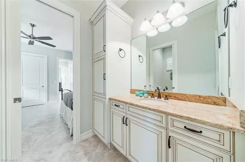 Bath - 6590 Costa Cir, Naples, FL 34113 photo 2 of 4