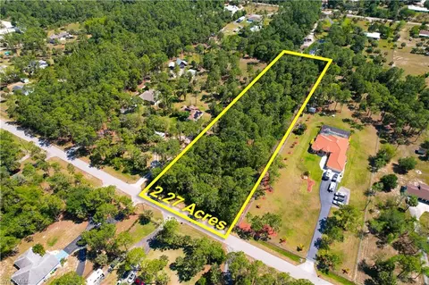 540 20th Ave NE, Naples, FL 34120