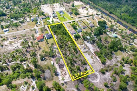 1234 20th St NE, Naples, FL 34120