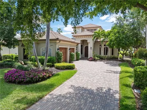 28676 La Caille Dr, Naples, FL 34119