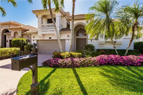 3292 Lookout Ln SW, Naples, FL 34112