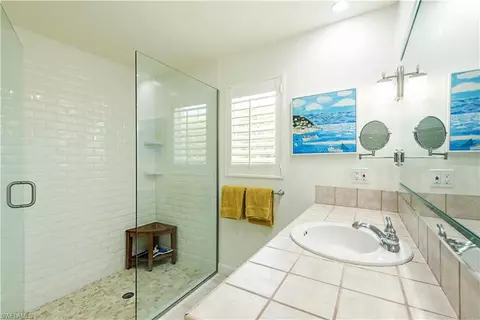 112 Cypress Point Dr, Naples, FL 34105 photo 11