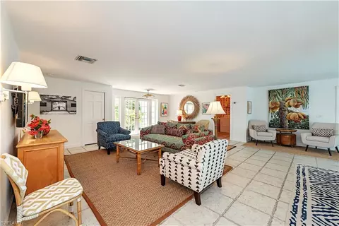 112 Cypress Point Dr, Naples, FL 34105 photo 6
