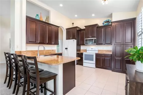 9036 Springview Loop, Estero, FL 33928 photo 4