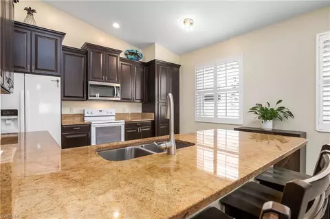 9036 Springview Loop, Estero, FL 33928 photo 3