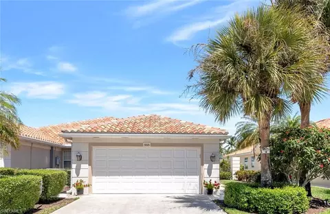5025 Ventura Ct, Naples, FL 34109