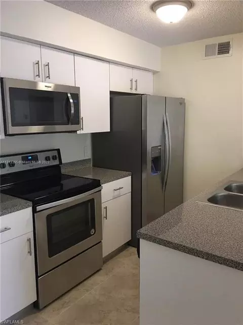 5331 Summerlin Rd #3107, Fort Myers, FL 33919