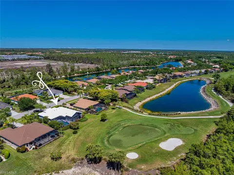 7730 Naples Heritage Dr, Naples, FL 34112