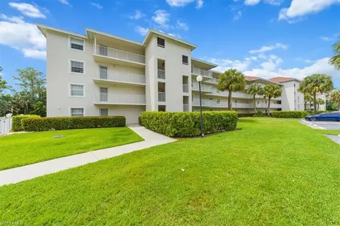 441 Quail Forest Blvd #A402, Naples, FL 34105