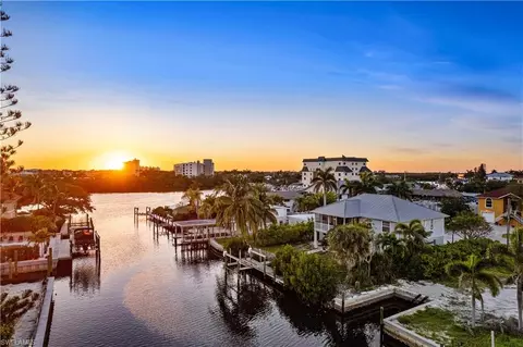 240 1st St, Bonita Springs, FL 34134