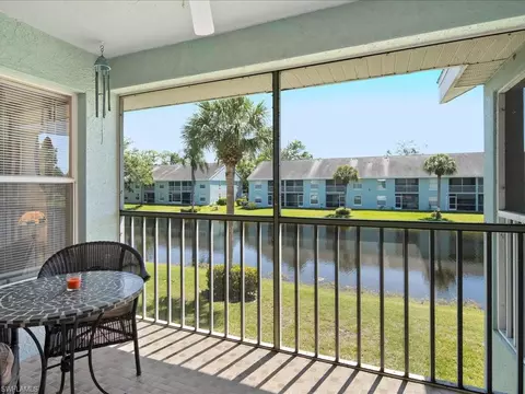 185 Grand Oaks Way #R205, Naples, FL 34110
