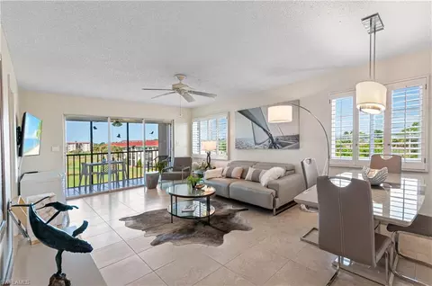 Living - 21 High Point Cir E #410, Naples, FL 34103 photo 4 of 4