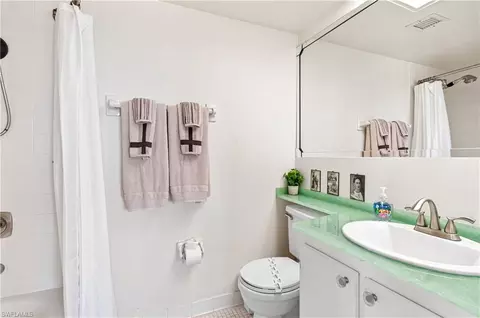 Bath - 21 High Point Cir E #410, Naples, FL 34103 photo 1 of 2