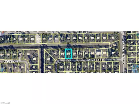 1137 Capri St E, Lehigh Acres, FL 33974