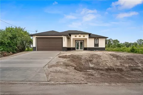 2608 29th St SW, Lehigh Acres, FL 33976