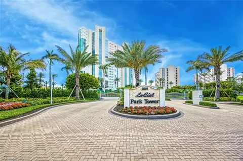 3991 Gulf Shore Blvd N #202, Naples, FL 34103