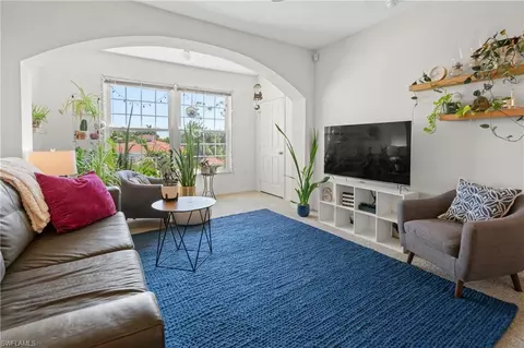 23660 Walden Center Dr #304, Bonita Springs, FL 34134