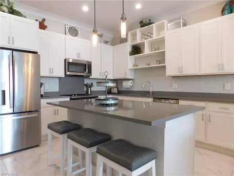 Kitchen - 163 Indies Dr E #103, Naples, FL 34114 photo 2 of 6