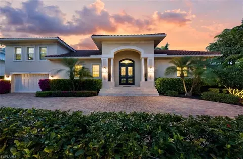Exterior - 655 17th Ave S, Naples, FL 34102 photo 1 of 12