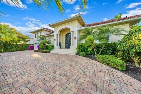 Exterior - 655 17th Ave S, Naples, FL 34102 photo 2 of 12