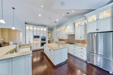 Kitchen - 655 17th Ave S, Naples, FL 34102 photo 2 of 2