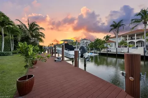Exterior - 655 17th Ave S, Naples, FL 34102 photo 12 of 12