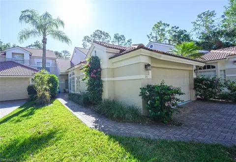 114 Amblewood Ln, Naples, FL 34105