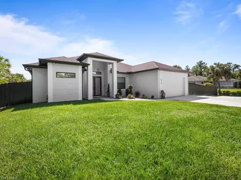 414 Cortez Ave, Lehigh Acres, FL 33972